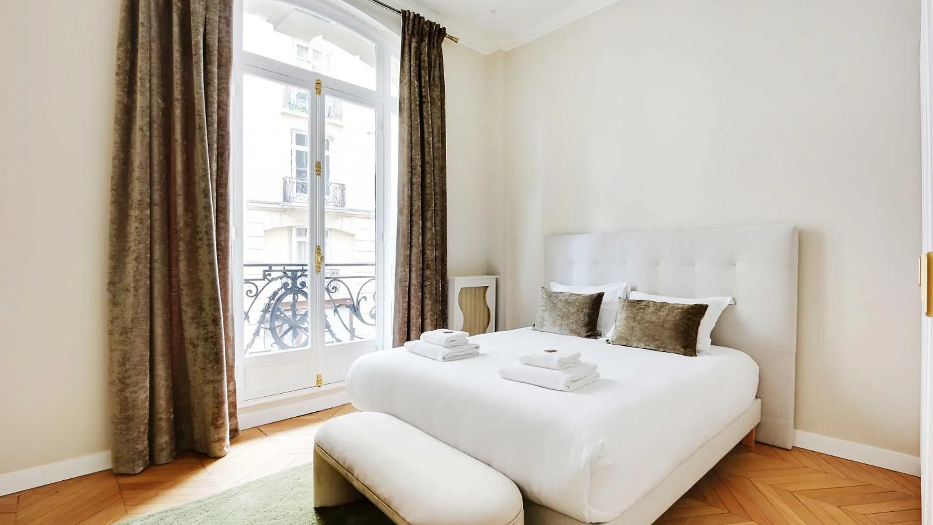 Sublime Apartment - 2Br-4P - Arc De Triomphe Paris 0*,  France
