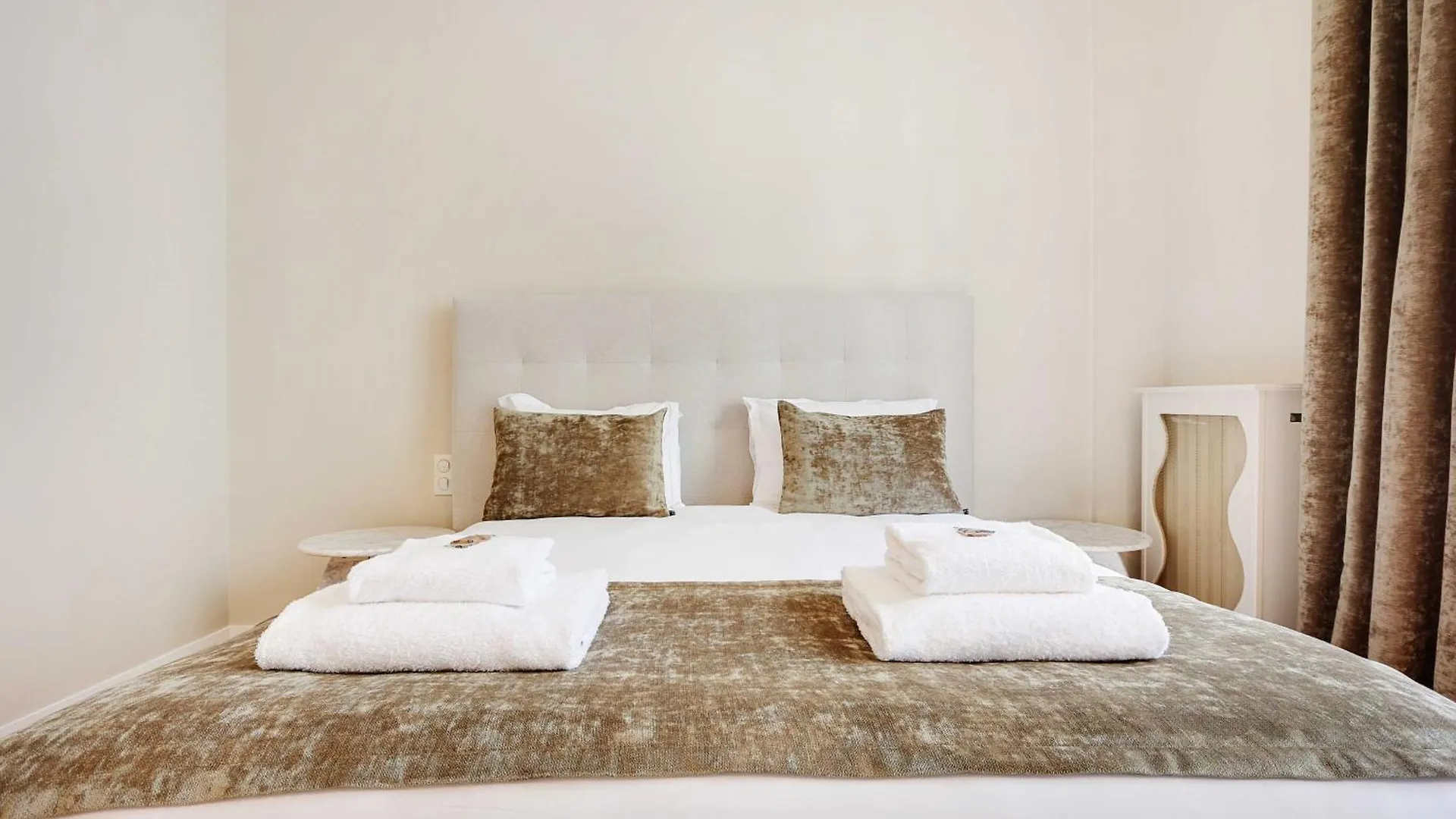 Sublime Apartment - 2Br-4P - Arc De Triomphe Paris 0*,  France
