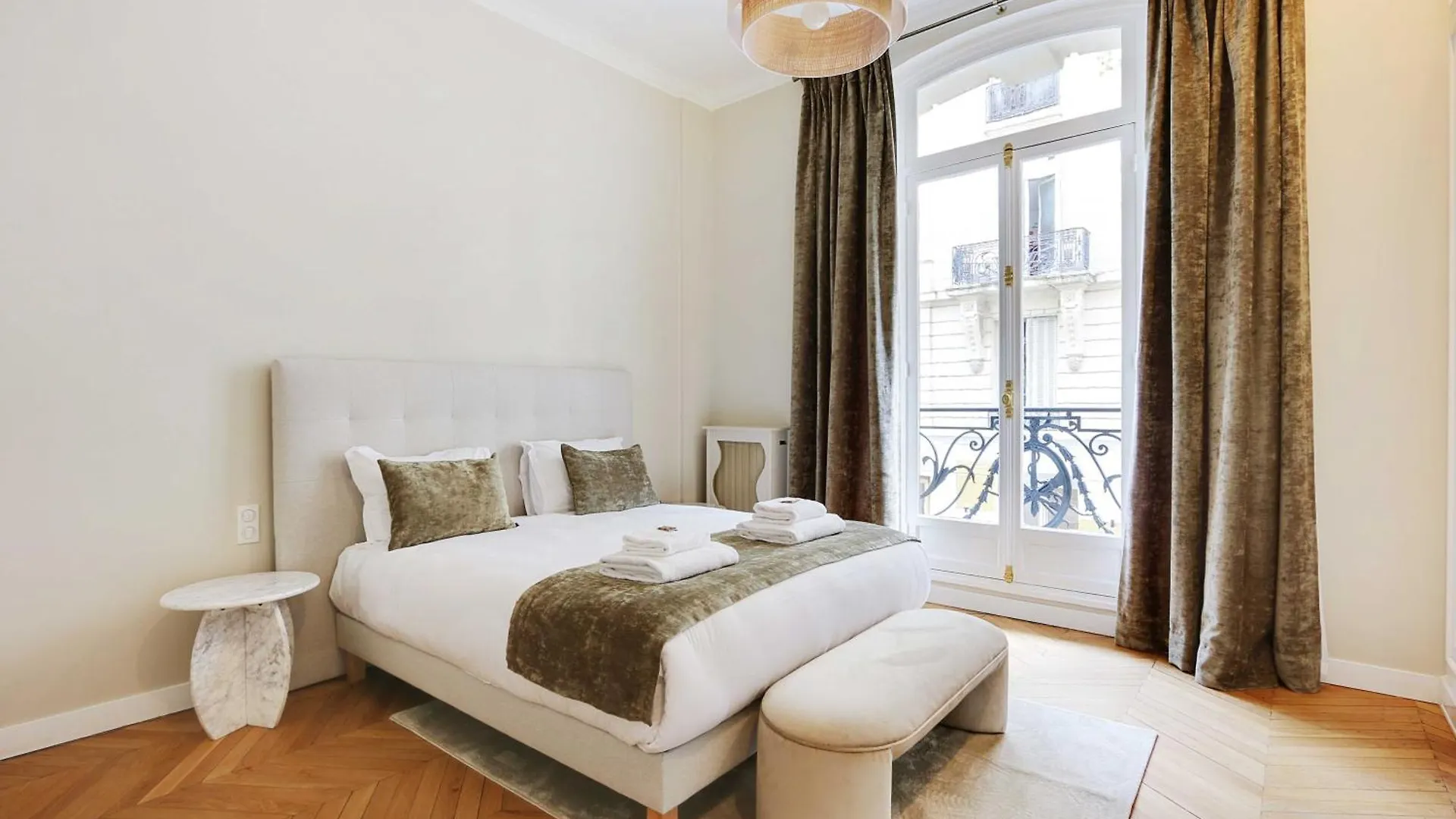 Sublime Apartment - 2Br-4P - Arc De Triomphe Paris